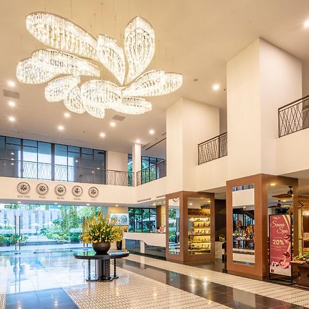 Senna Hue Hotel Exterior foto Lobby
