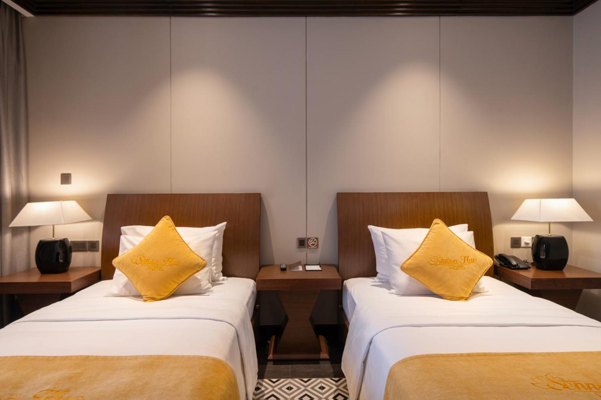 Senna Hue Hotel Exterior foto Deluxe Twin Room