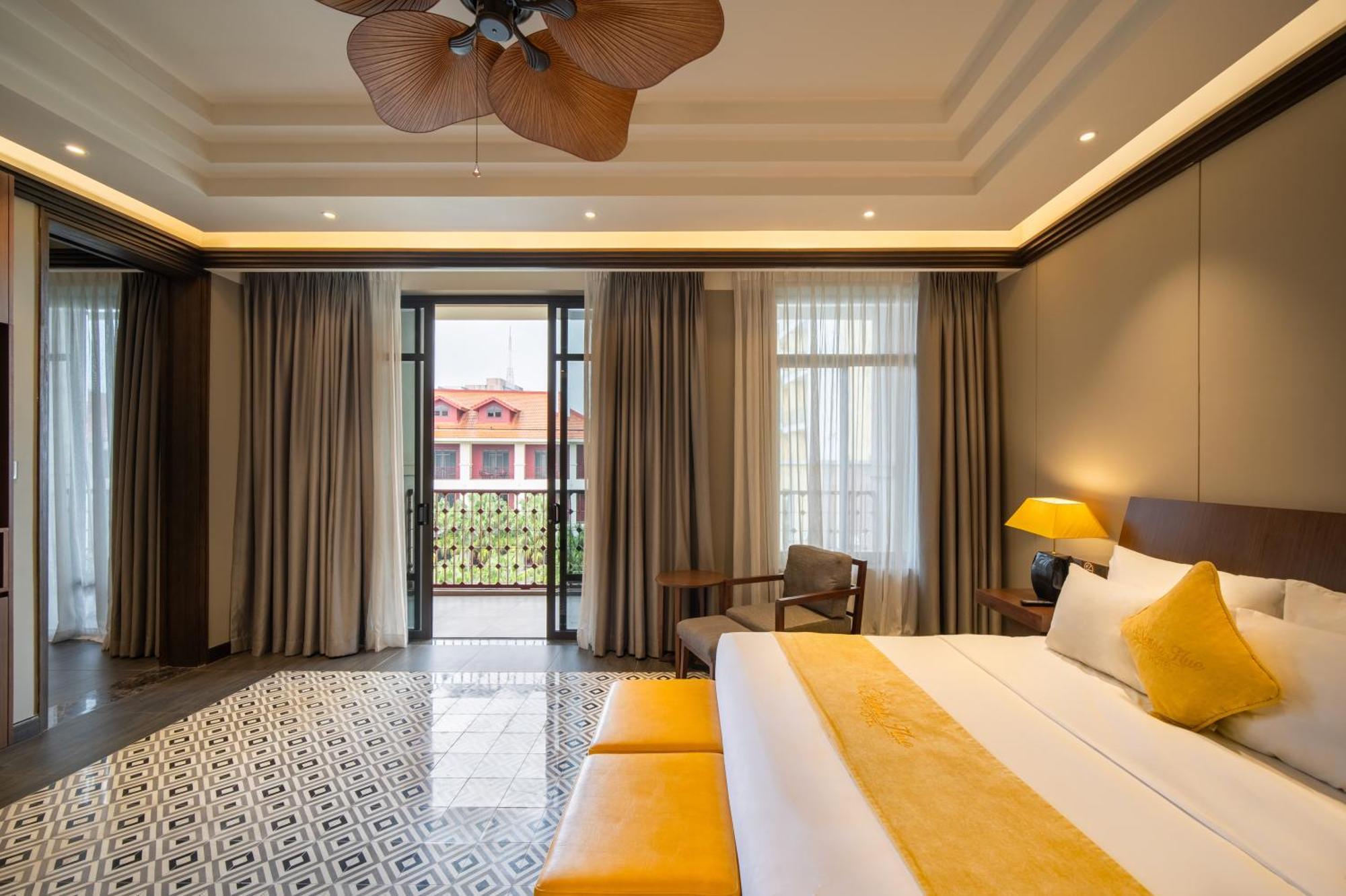 Senna Hue Hotel Exterior foto Deluxe Room