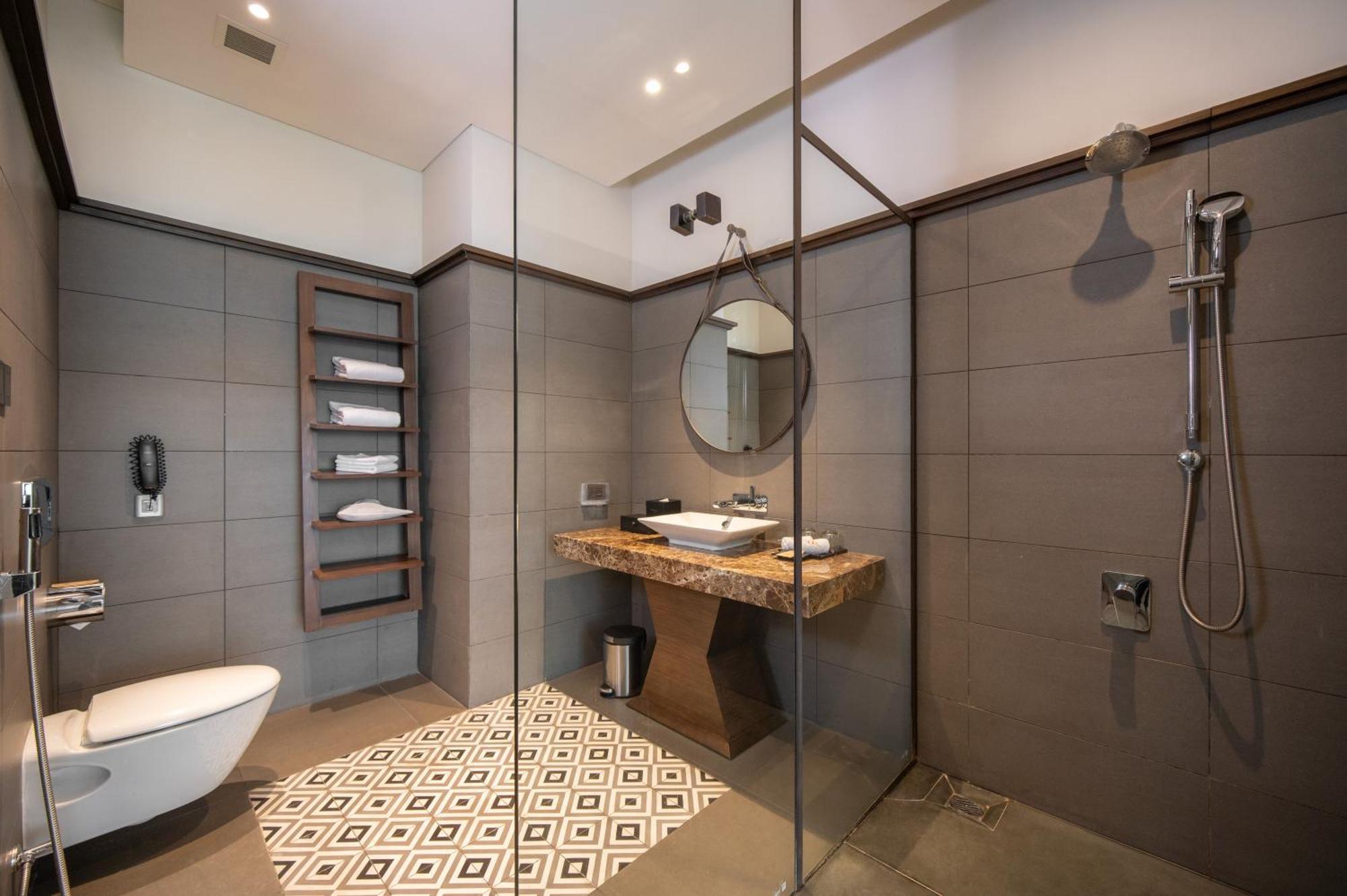 Senna Hue Hotel Exterior foto Bathroom
